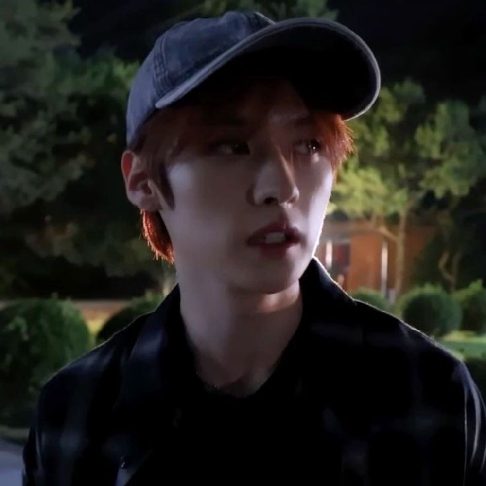 yan 🕷️ 