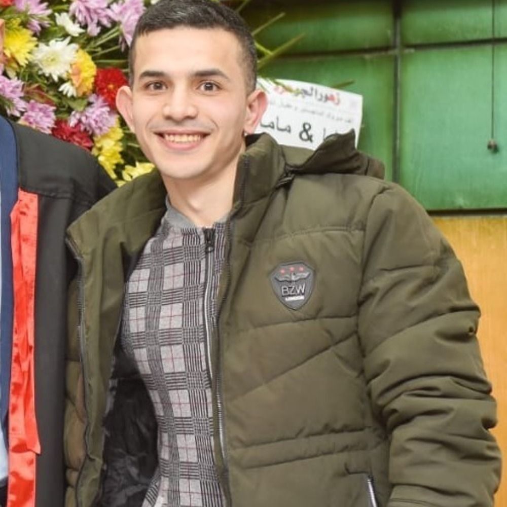 Azzaz Akl