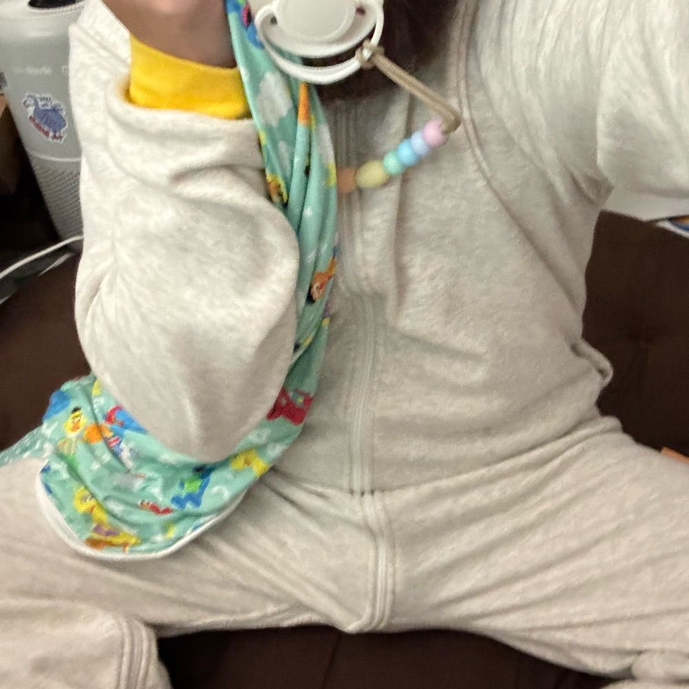 KaybeeDL (he / him)