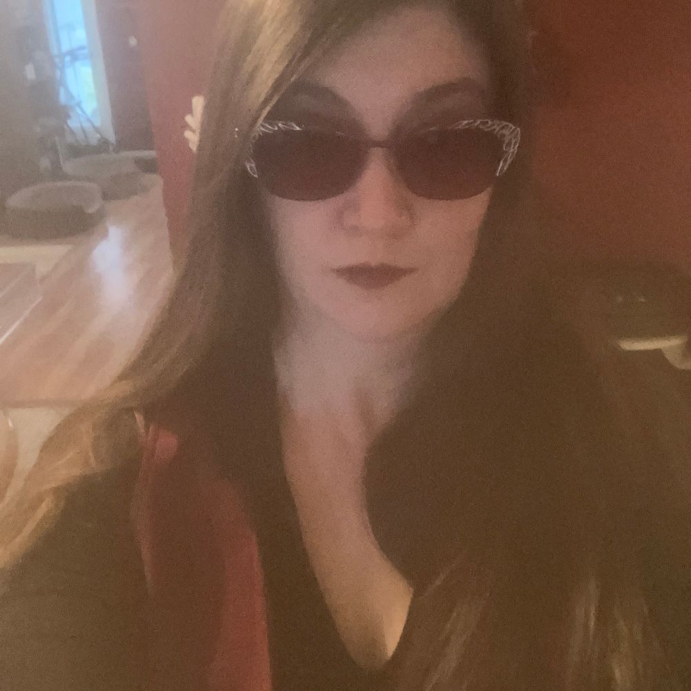 thedefunctdiva