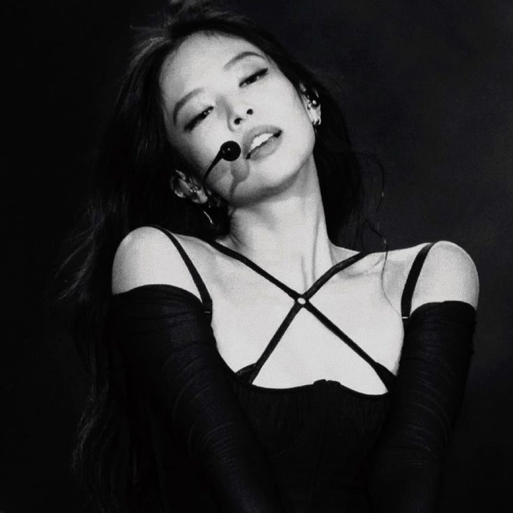✠  Lai . 🦢