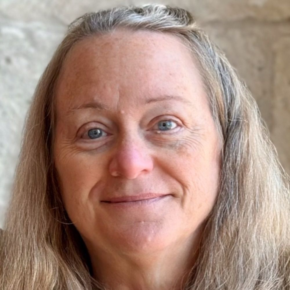 Beth R.