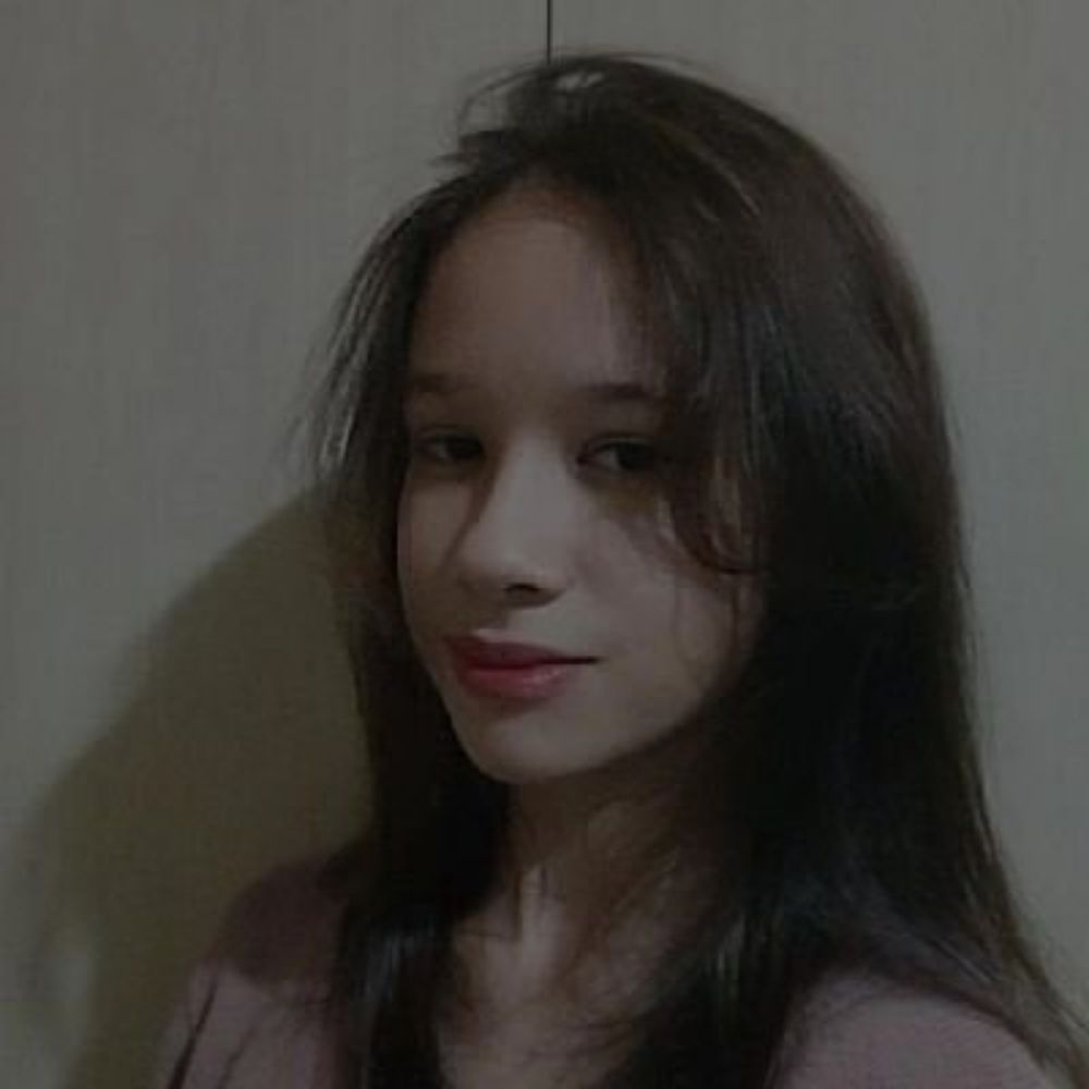 Julia (𝓛𝓲𝓪 63/55)