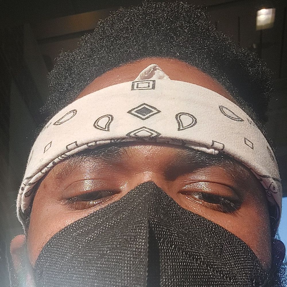 CPT. B O O T S: The Squeakual