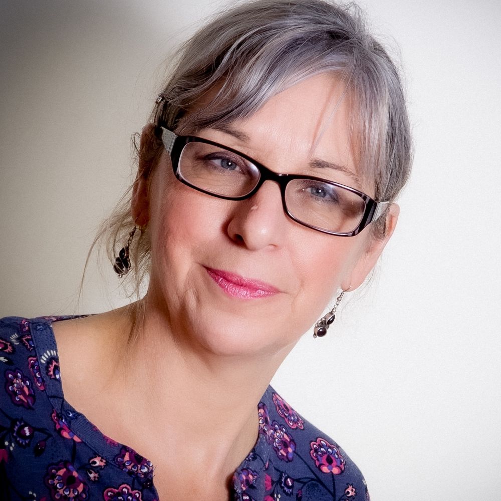 Dr Cate Bennett
