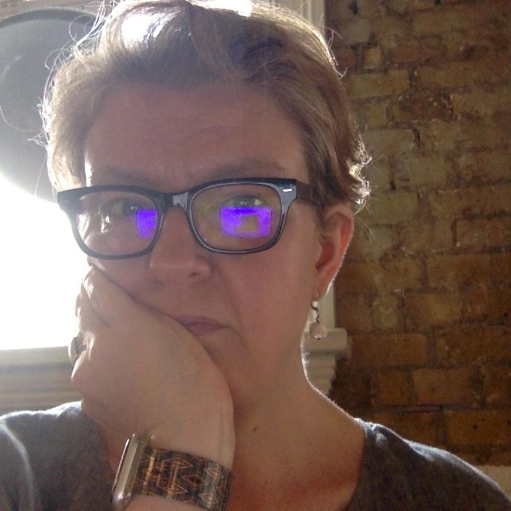 MaryAnn Johanson (she/her)