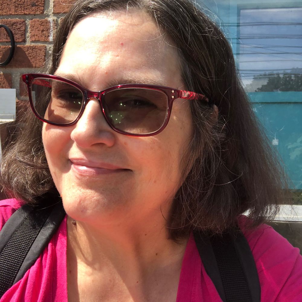 Rosanne (she/her/hers/herself)