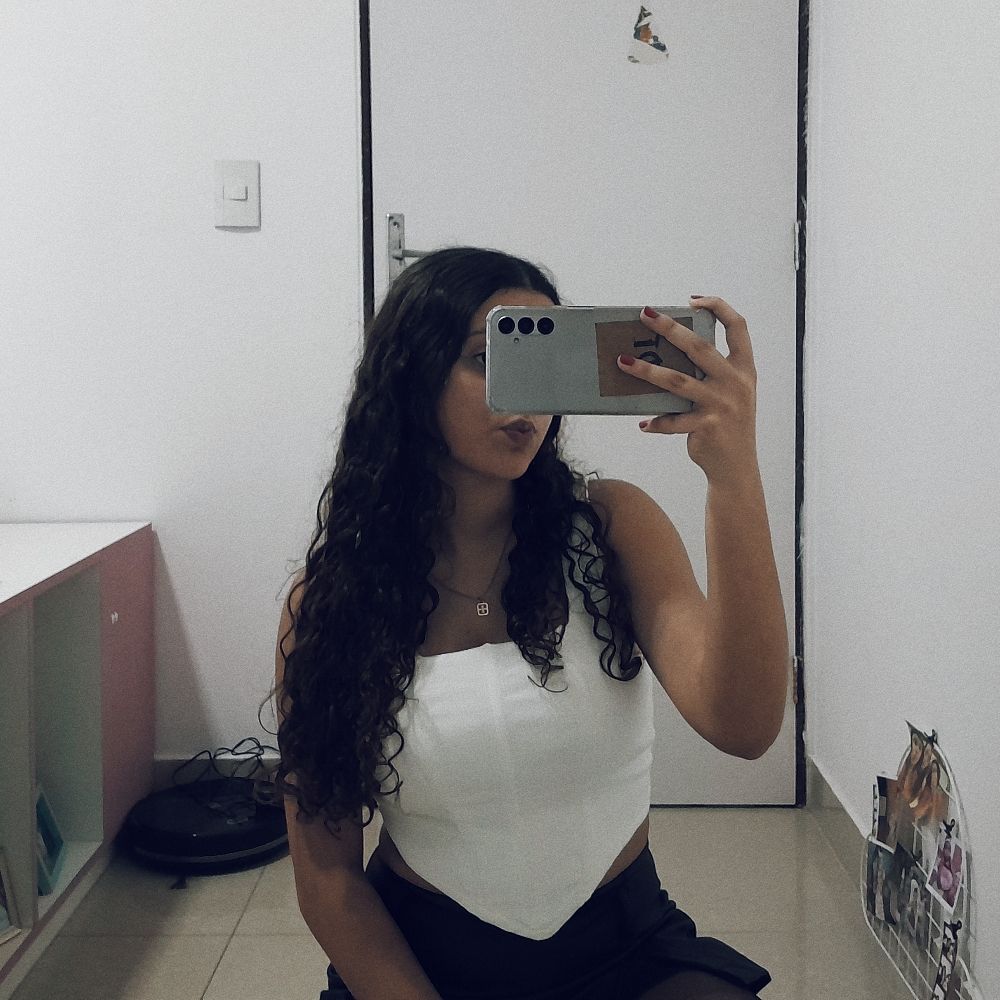Bella af