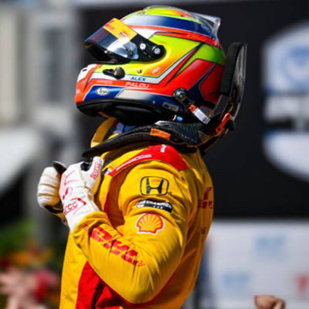 LJ - Felipe Nasr’s #1 Soldier