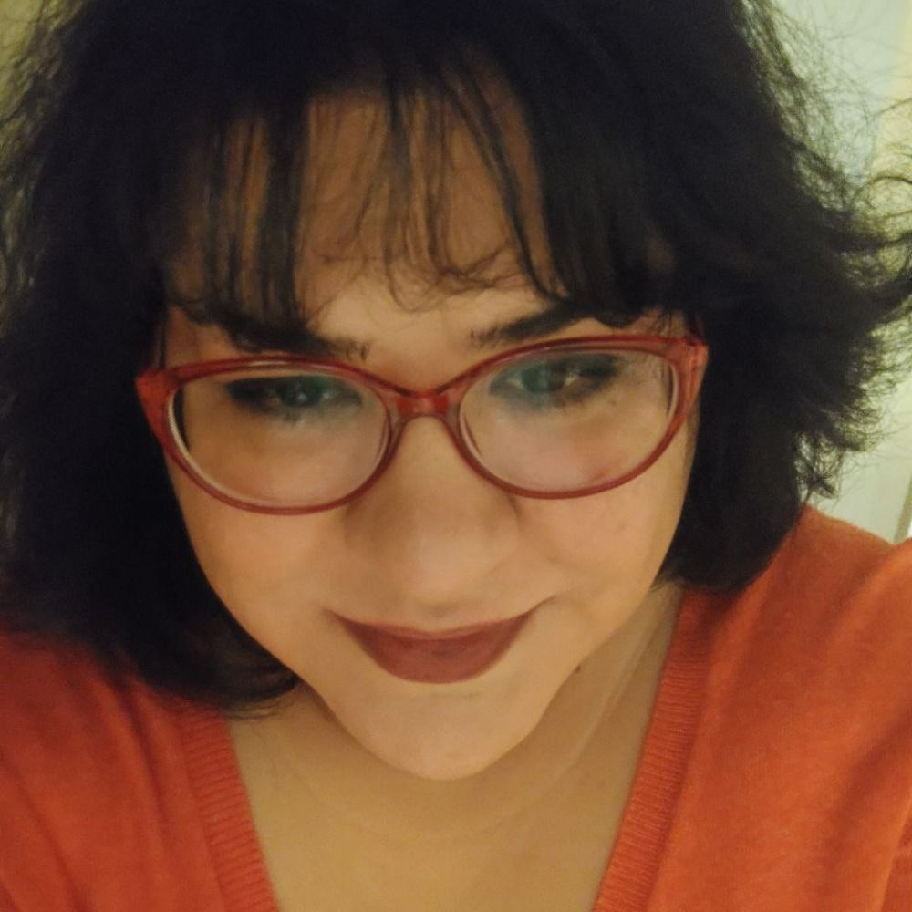Nazli Kamvari