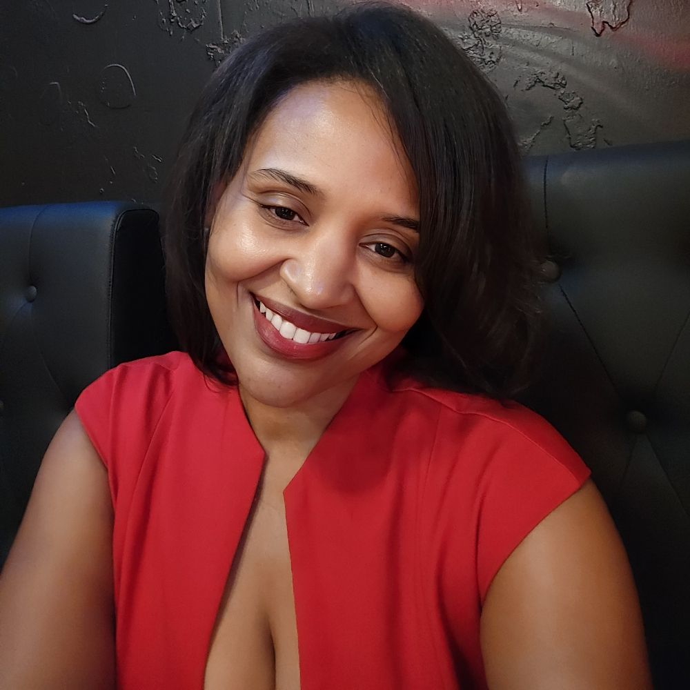 Lynette Smyles