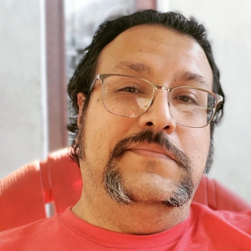 Larry Reynosa