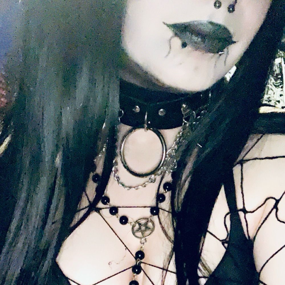 Nyx 🖤
