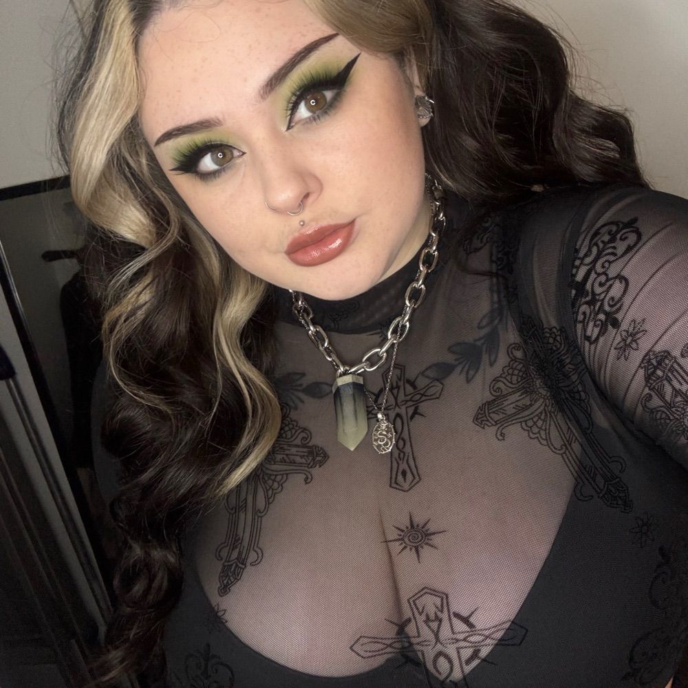 𝕰𝖒𝖒𝖆 𝕰𝖑𝖎𝖟𝖆𝖇𝖊𝖙𝖍