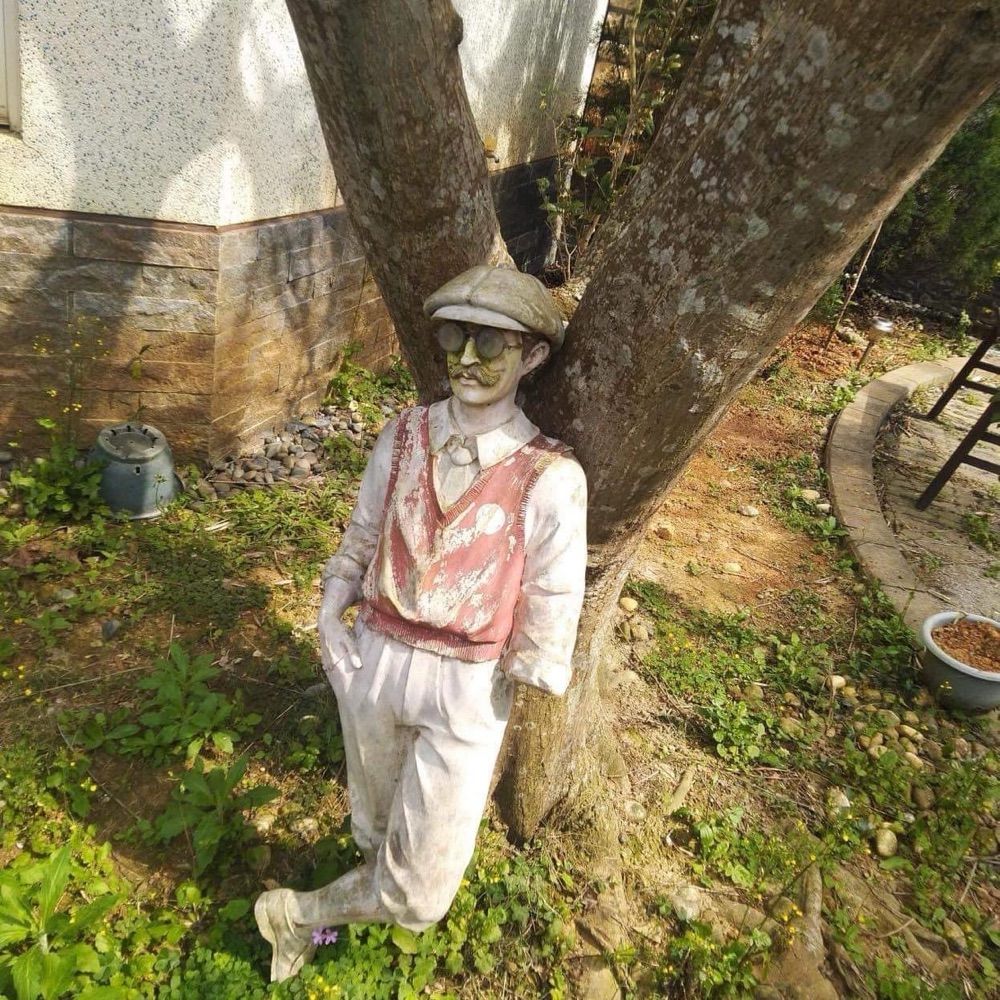 左手