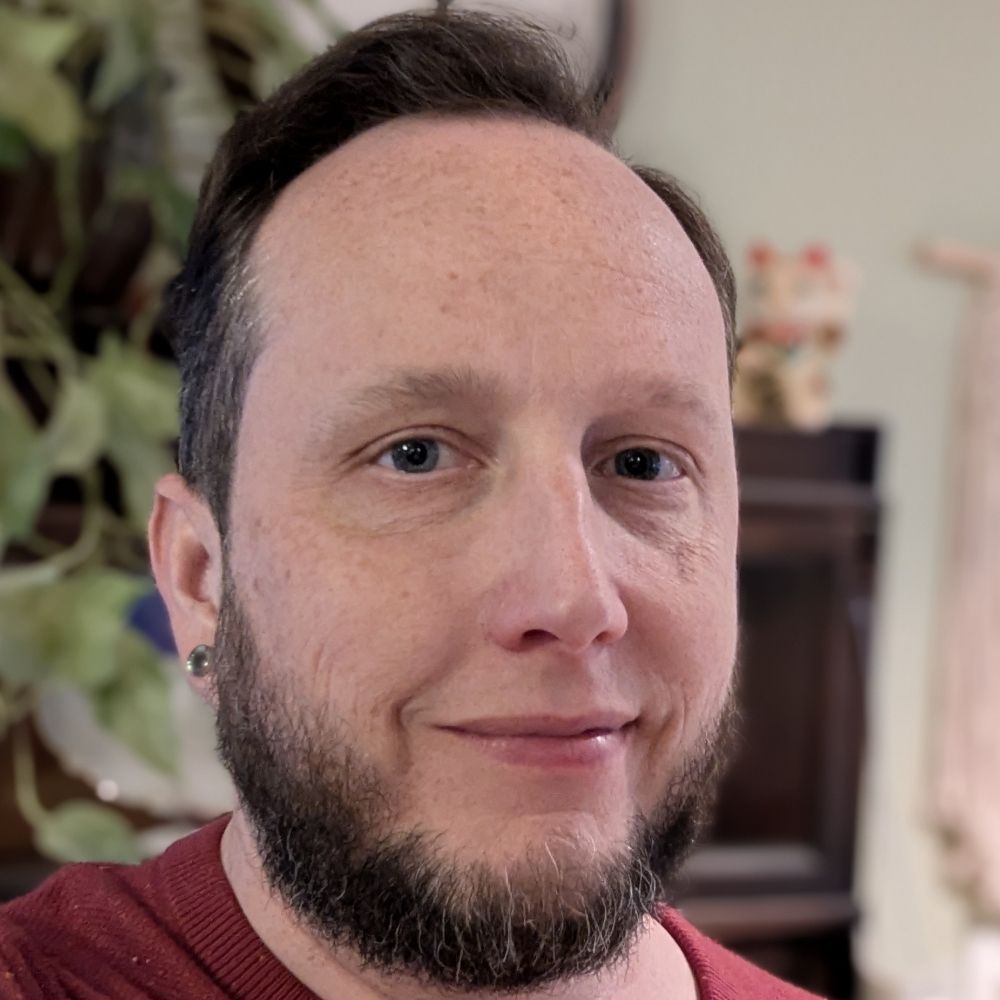 Mike Giarlo (he/him/his)