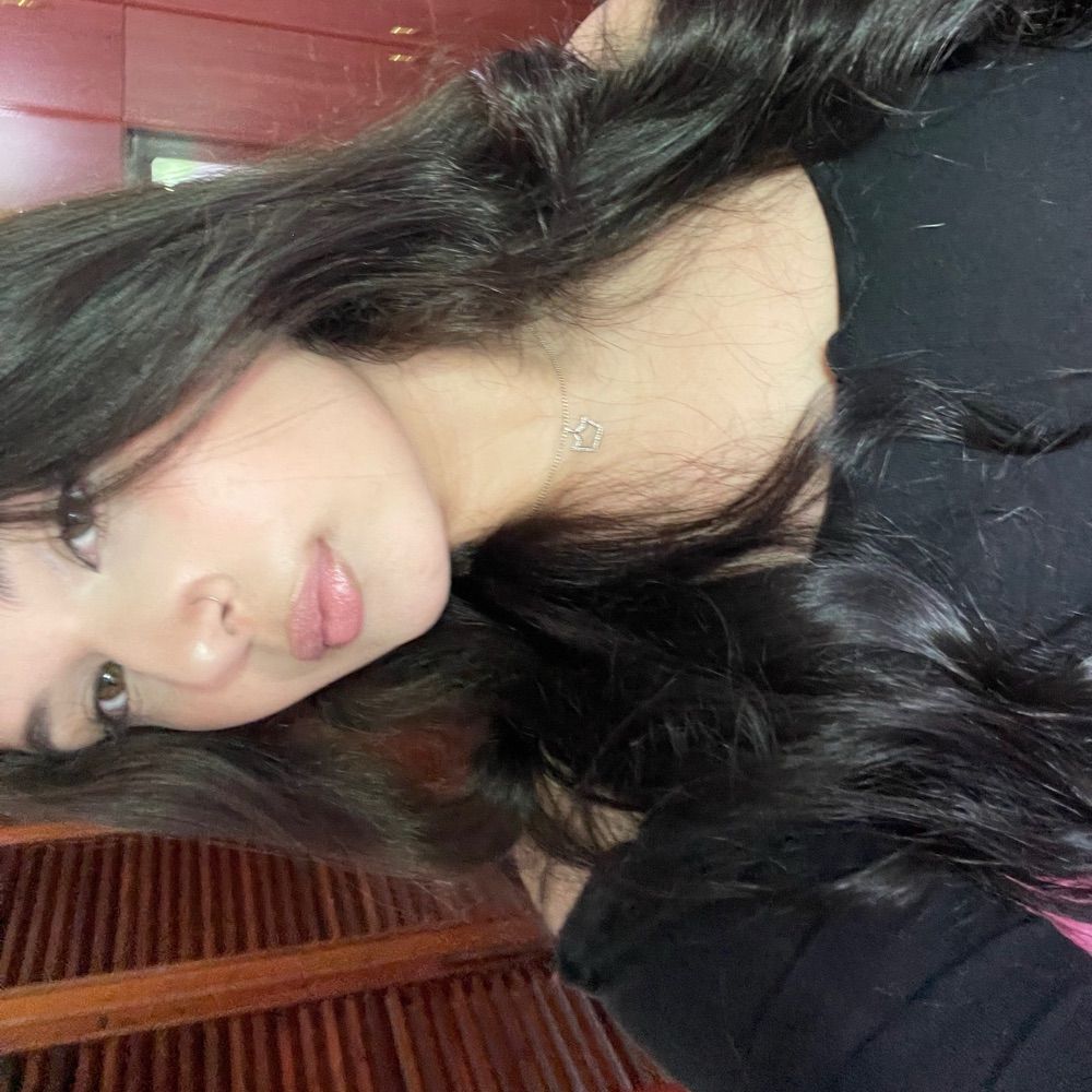 𝓂𝒶𝓃𝓊 💋