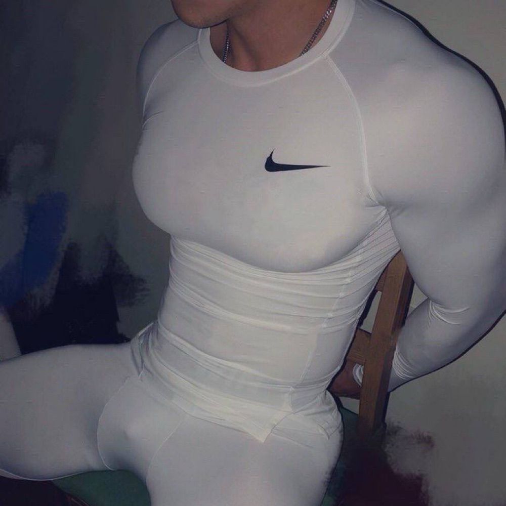 耐克 ck 同志情趣用品