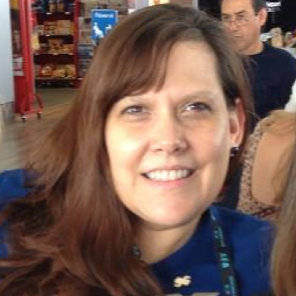 Chelle Tennyson