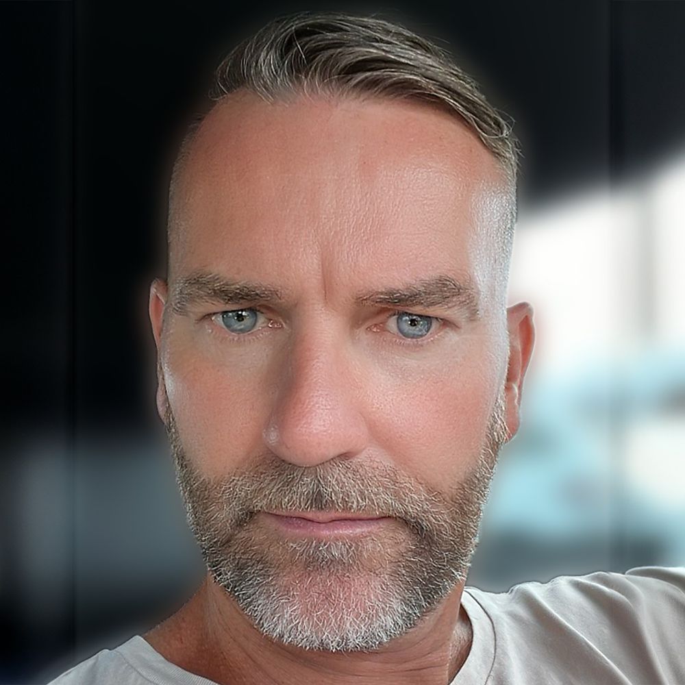 Brett McLennan