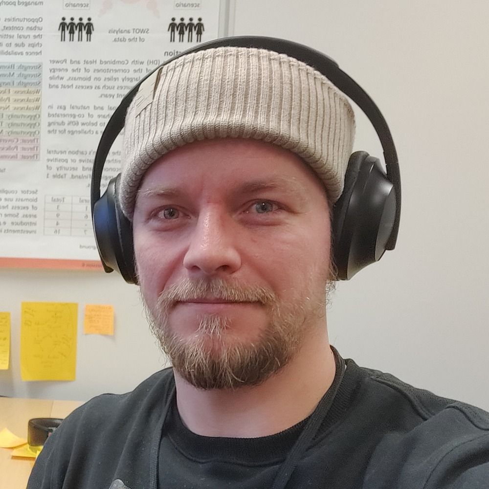 Tuomas Vanhanen 