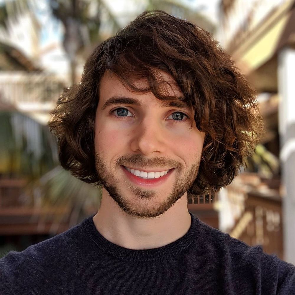 Ethan Alvarée