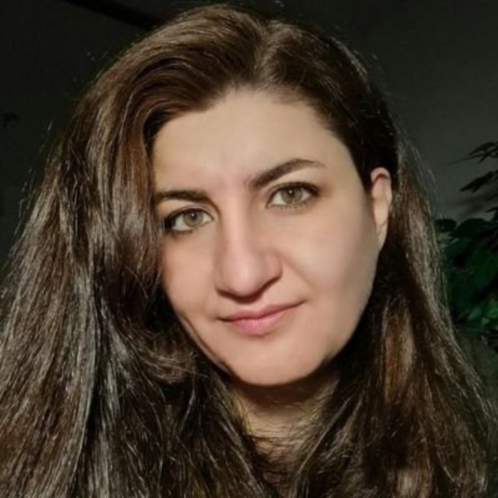 Vahideh Alizadeh