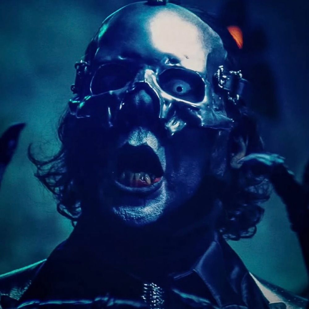 𝔏𝔦𝔩𝔦𝔞♱🦇(CorvusCreates_)