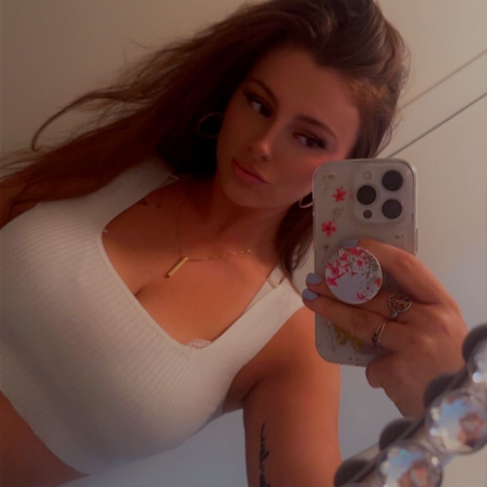 Goddess Alana S Foxx ✰