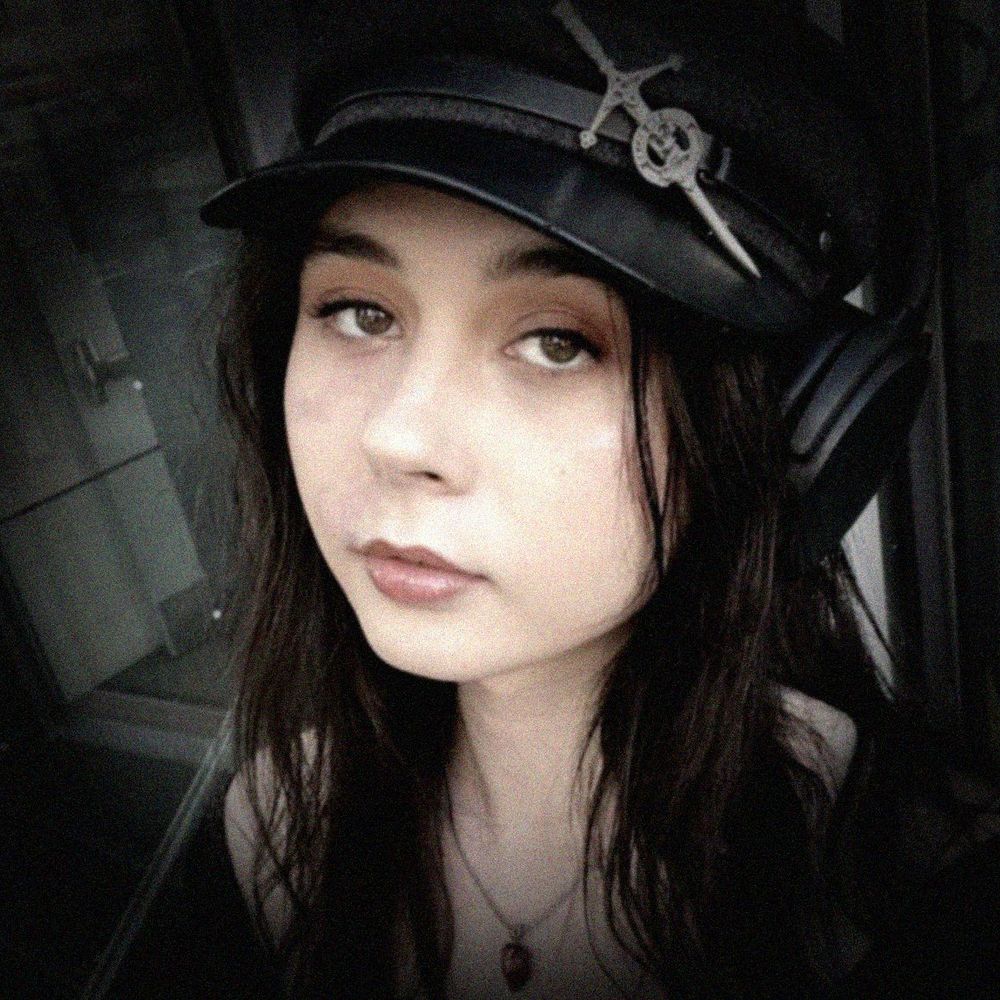 ~⚔️🕷️🩸~ 𝓘𝓿𝓸𝓻𝔂 ~🩸🕷️⚔️~