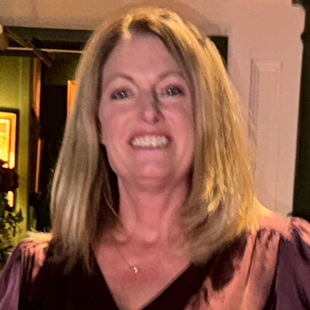 Robin Mitchell Hee