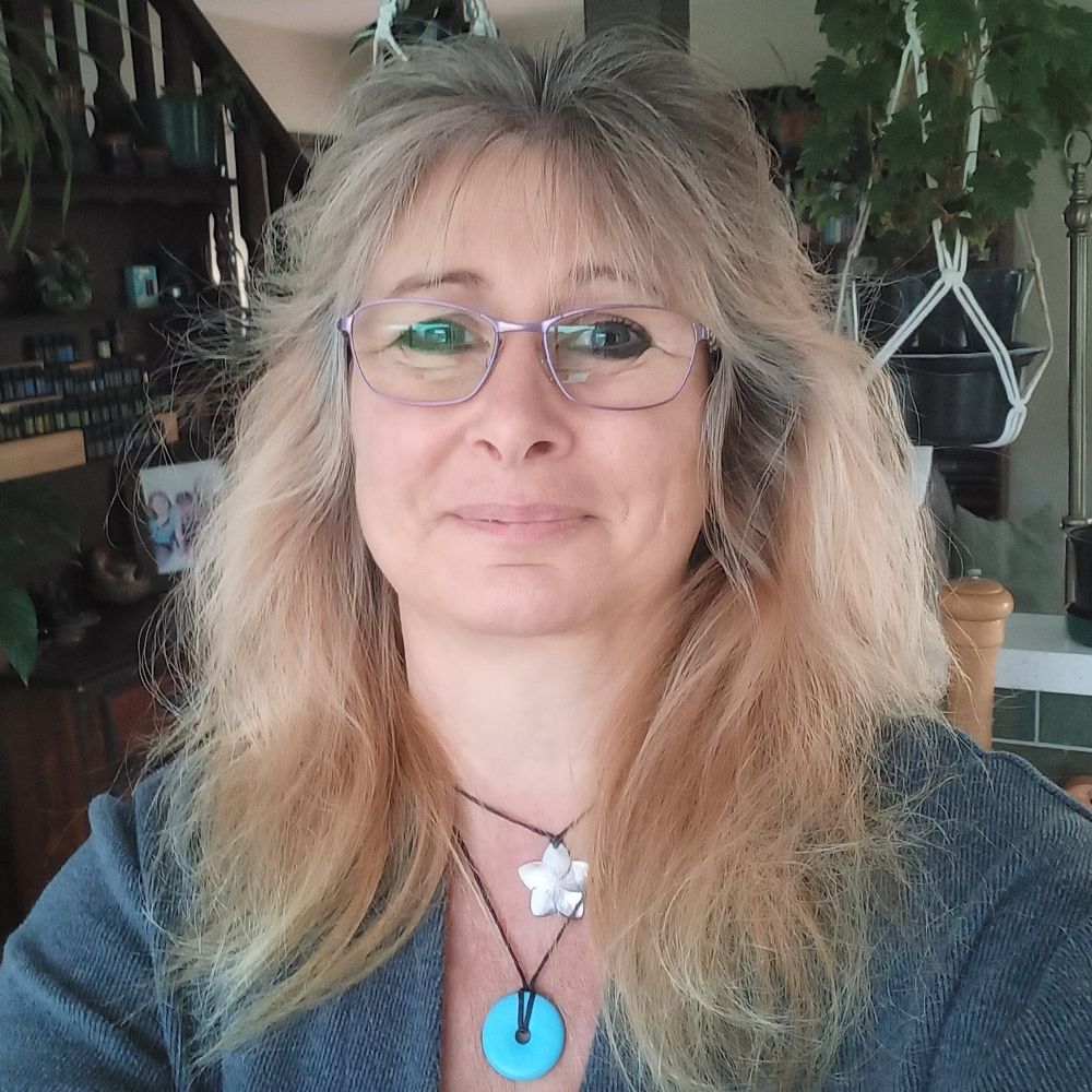 Megan Knight Artist