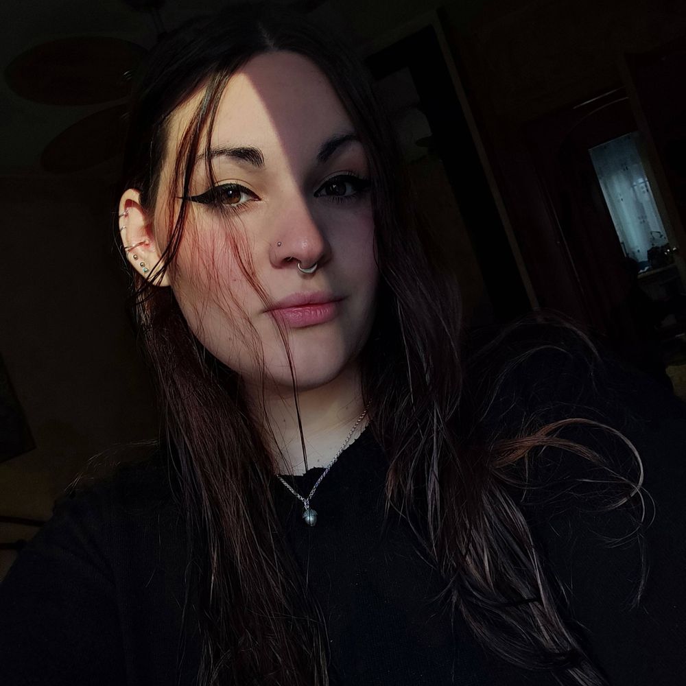 •Lúthien•