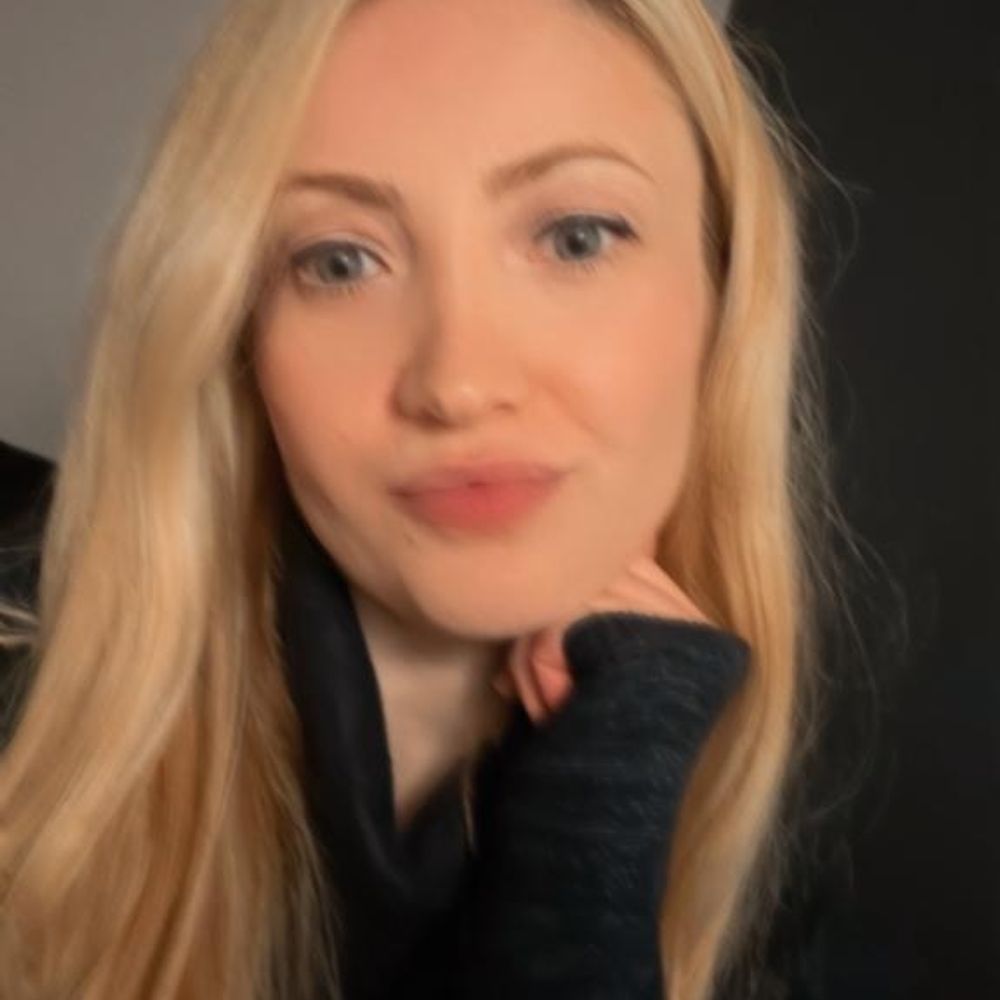 Zuhal Czuri