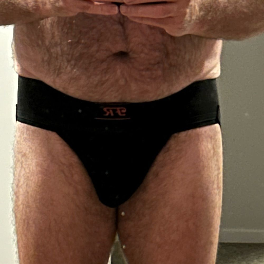 Furry Bear into fucking and fisting.