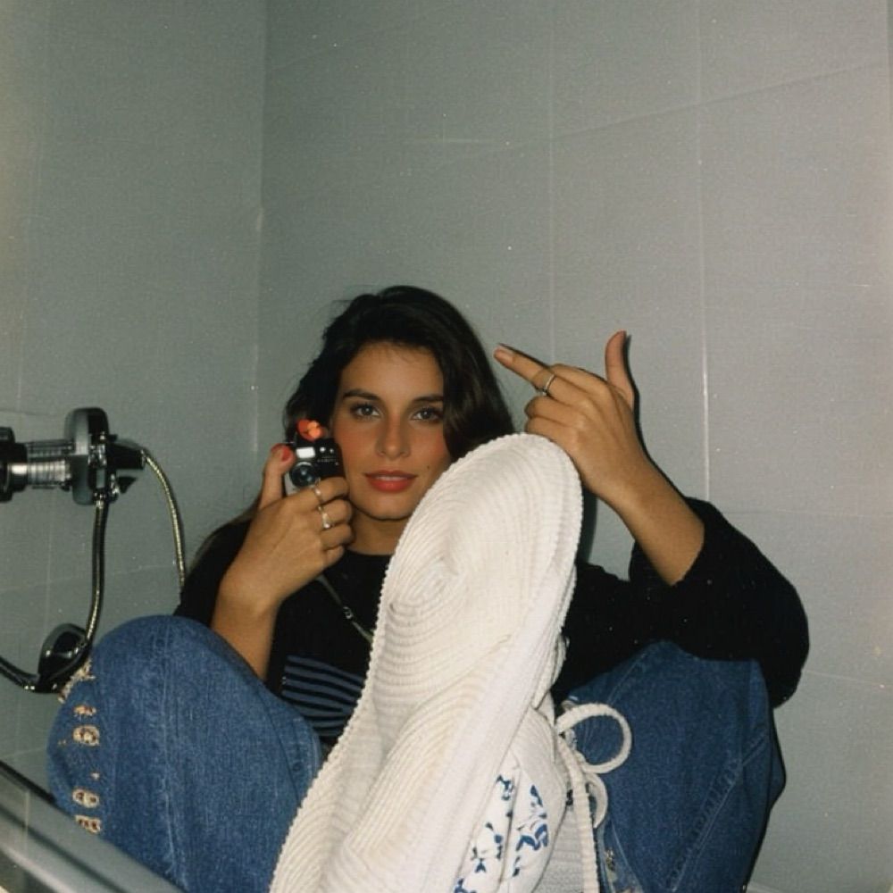 Aline.