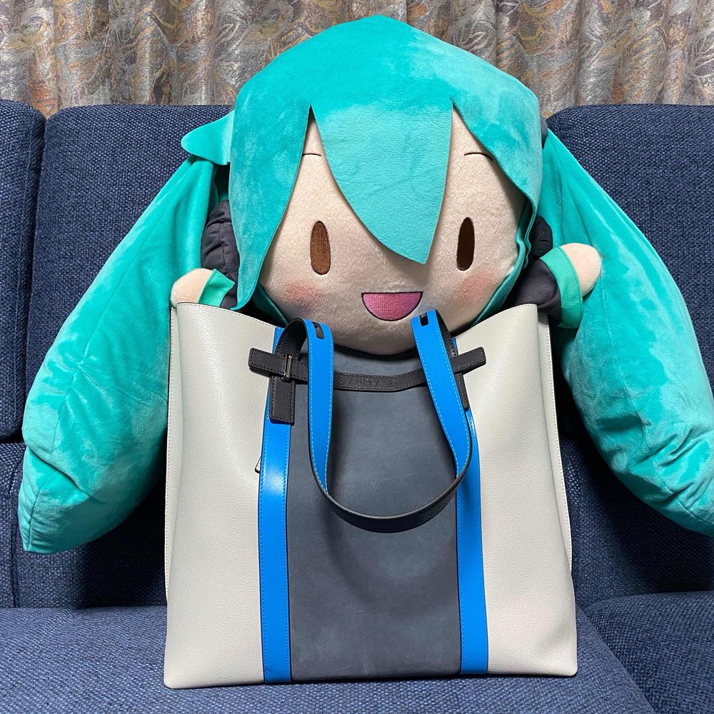 もぐもぐり
