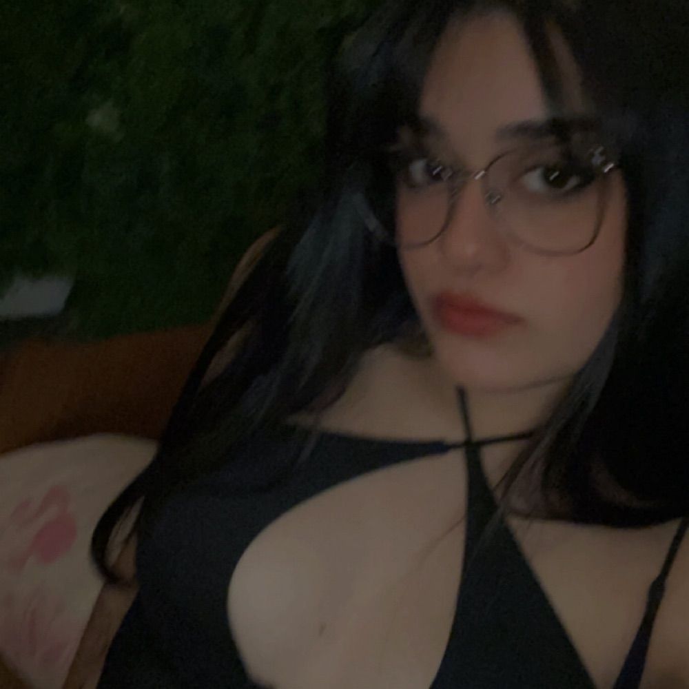 Mandy Cullen 🖤