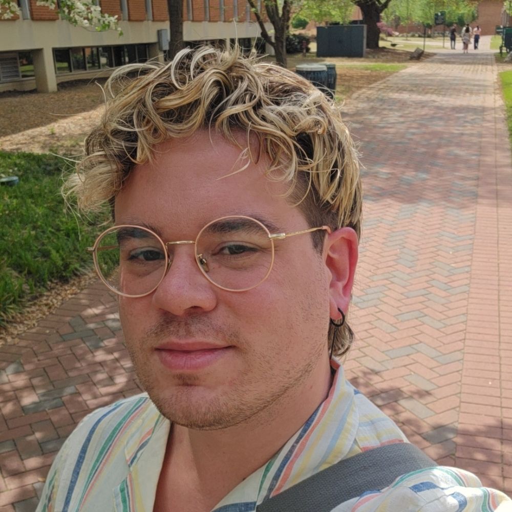 Chris Outzen, MFA