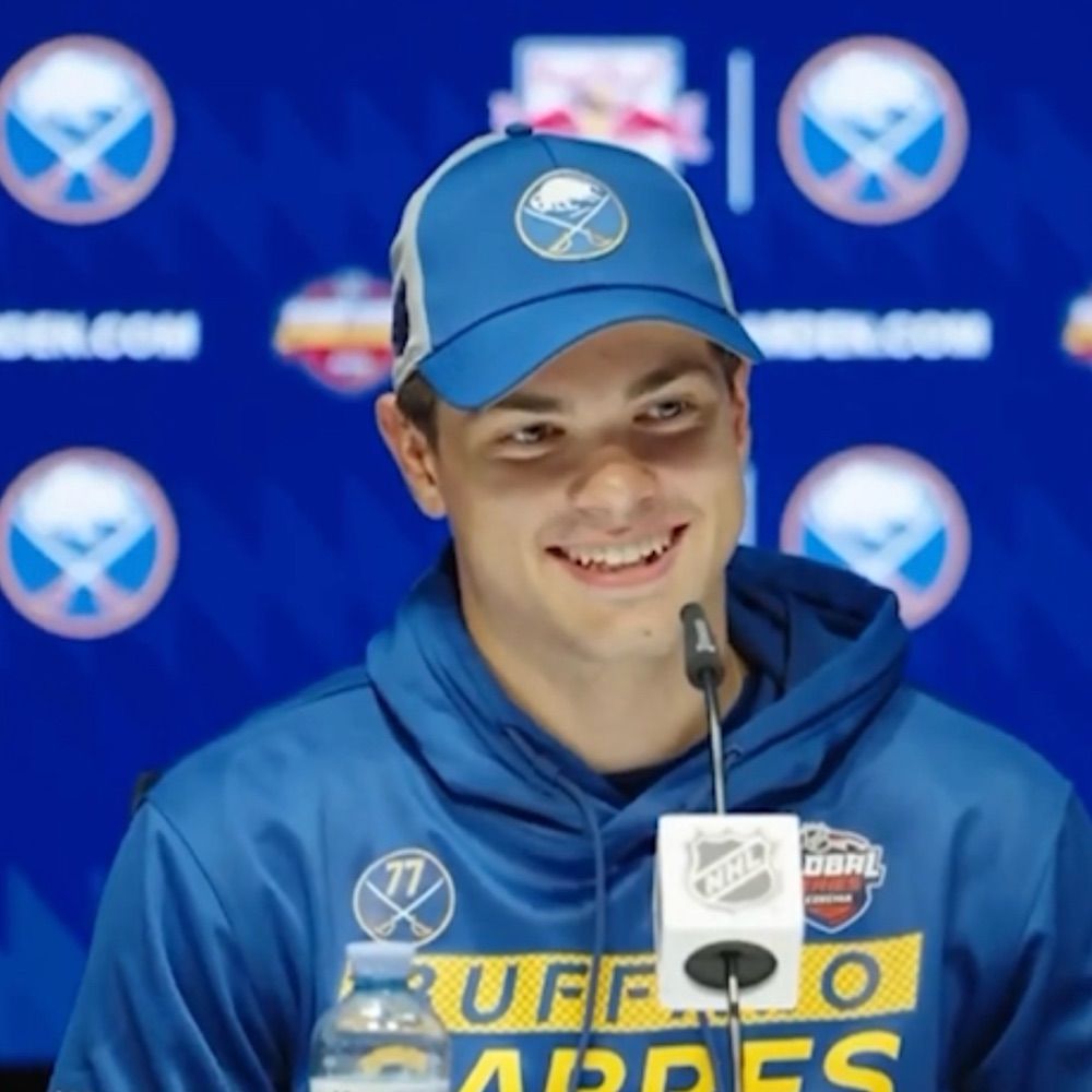 ethan :3 🏒
