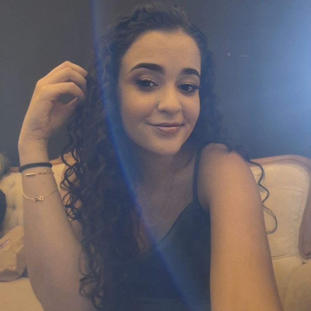Lari ✨️