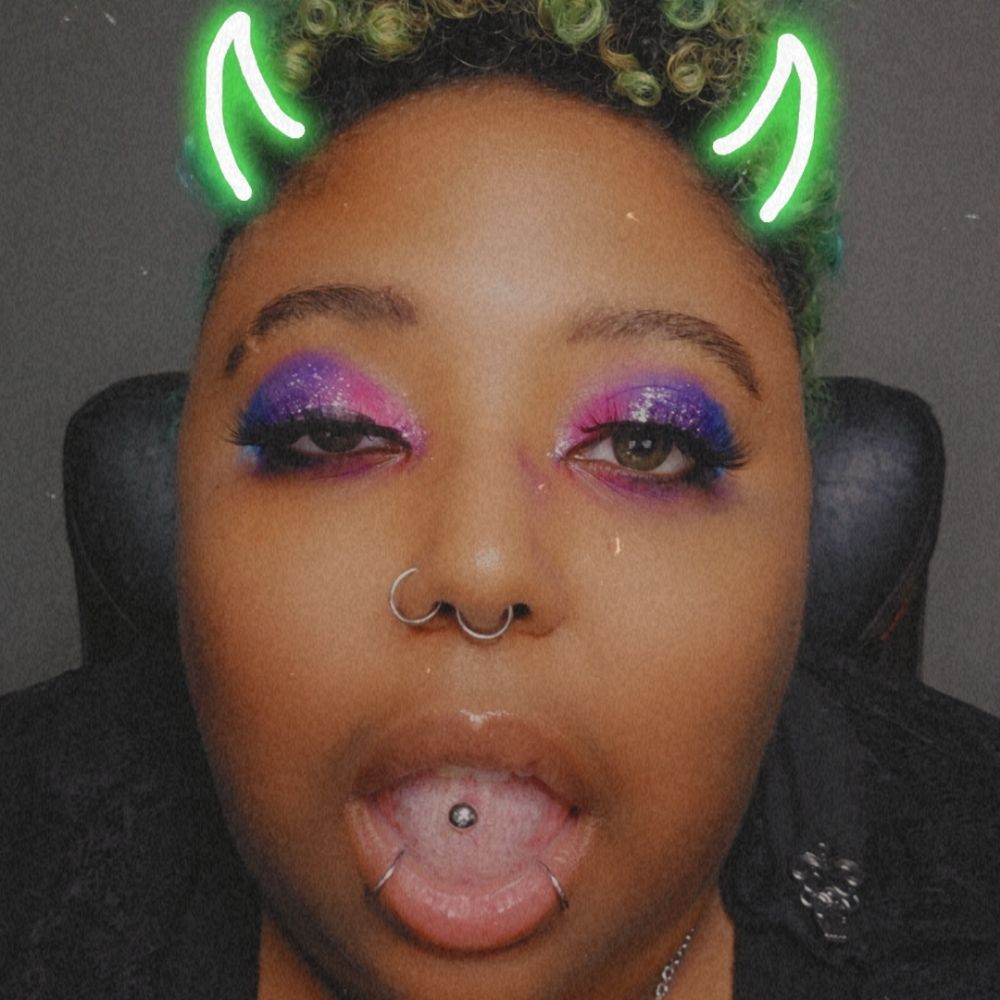 ℝ𝕖𝕤𝕚𝕕𝕖𝕟𝕥 ℂ𝕒𝕧𝕖 𝔾𝕠𝕓𝕝𝕚𝕟