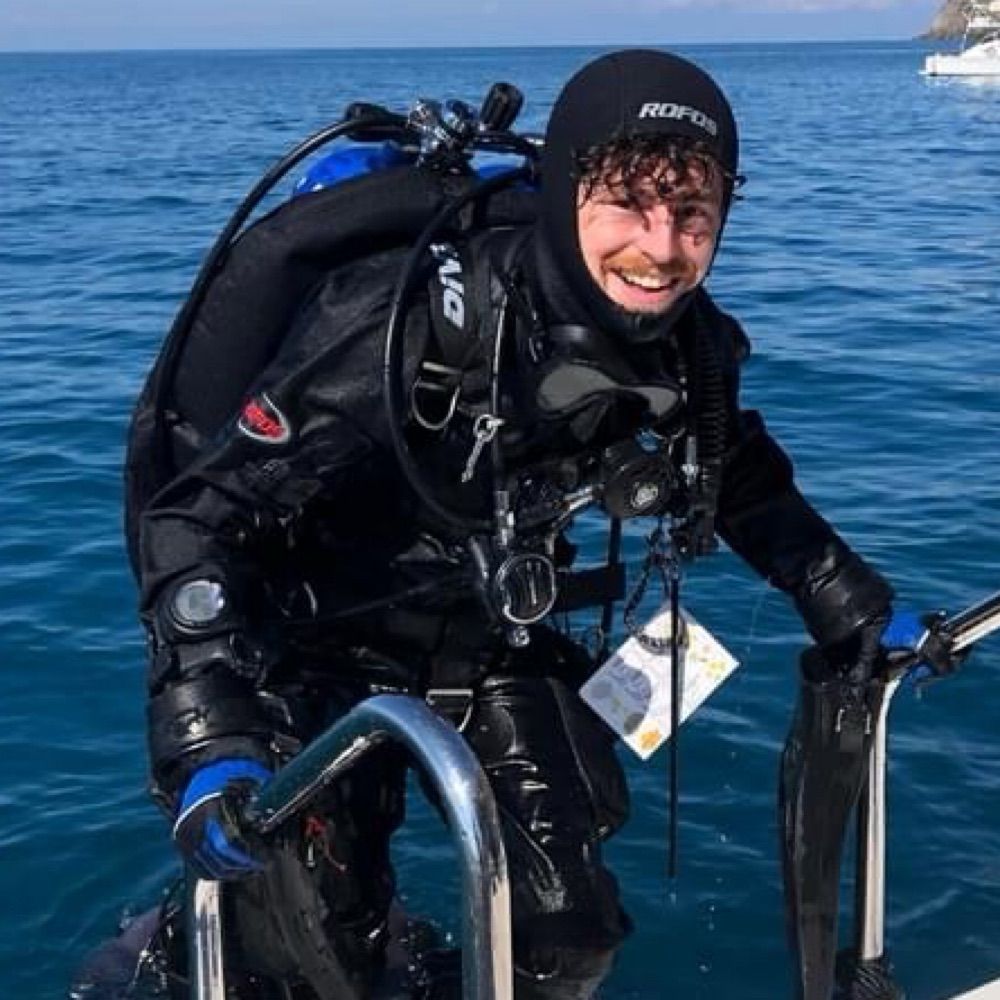 tato_SciDiving