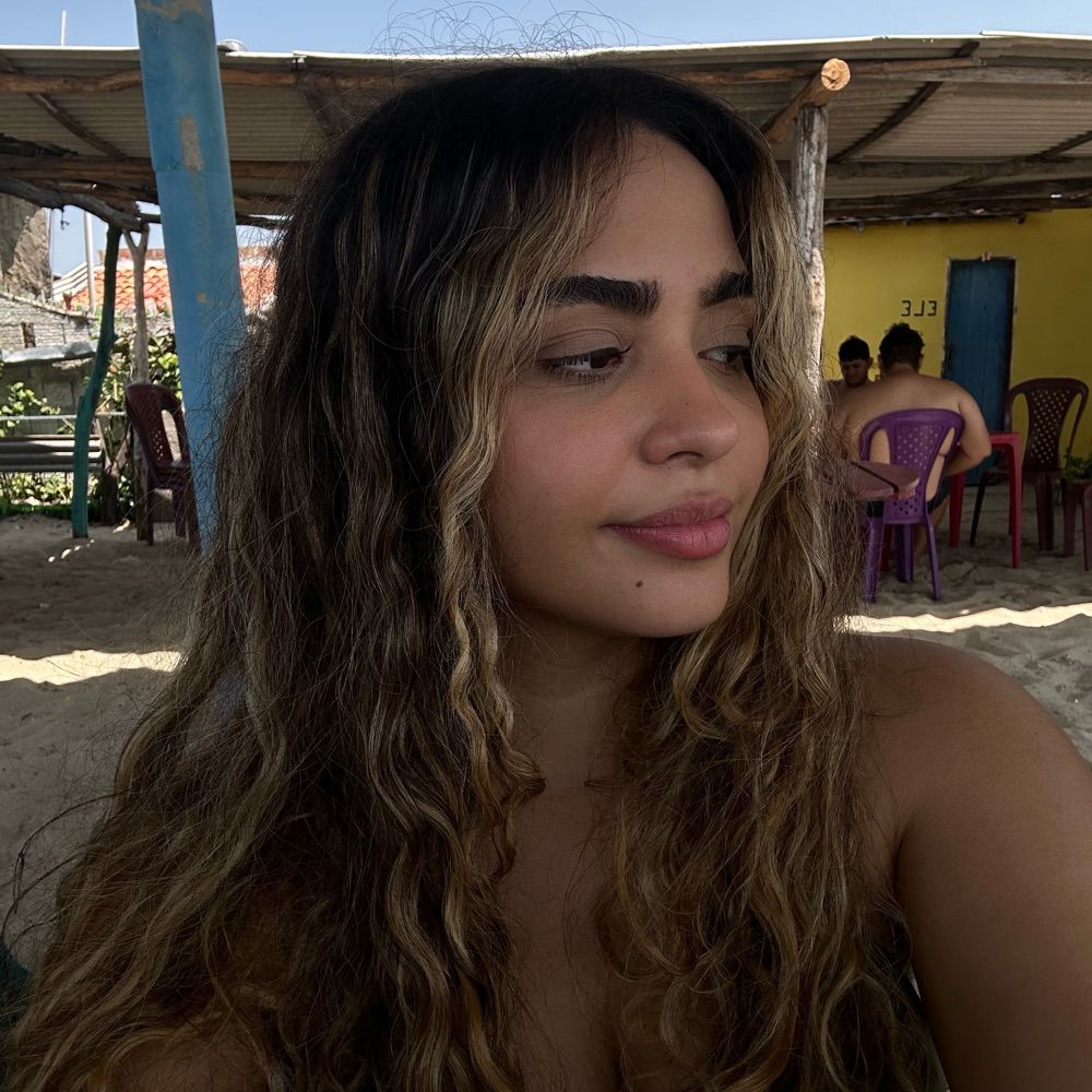 LARISSA 