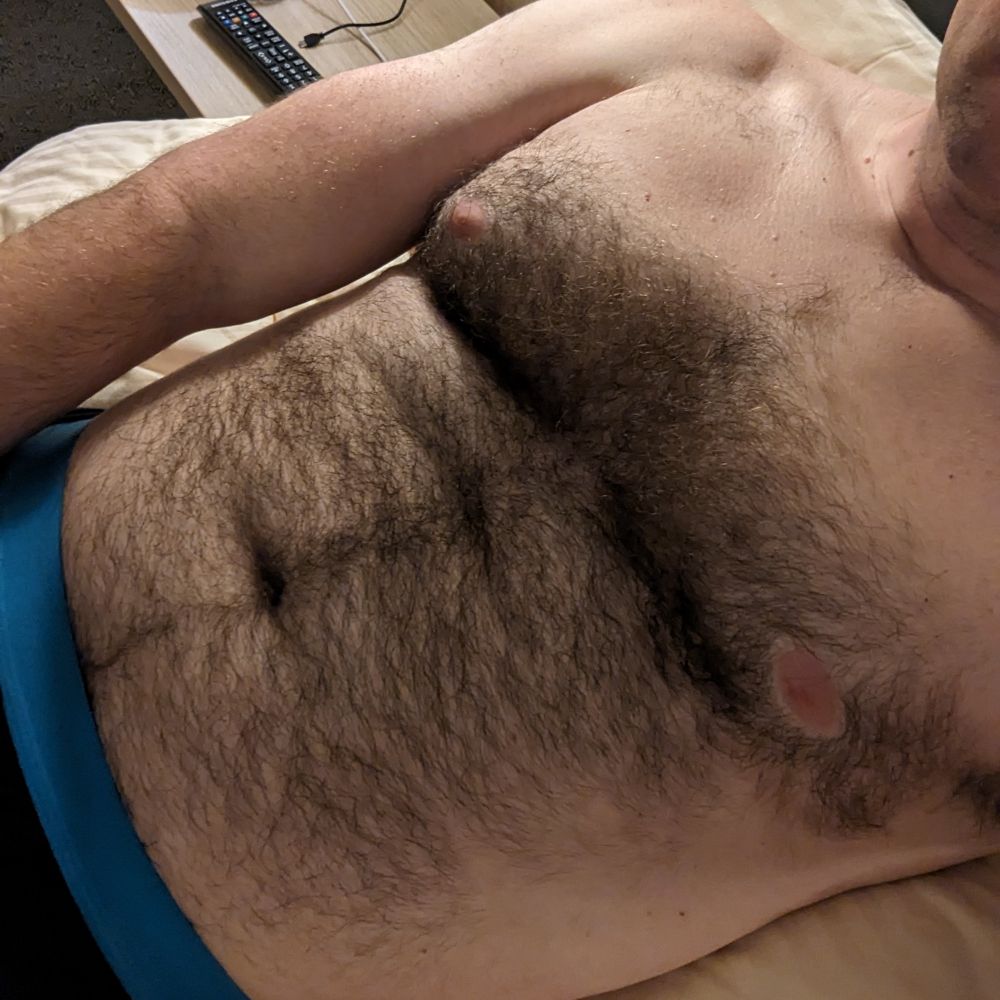 hairyinkc.bsky.social