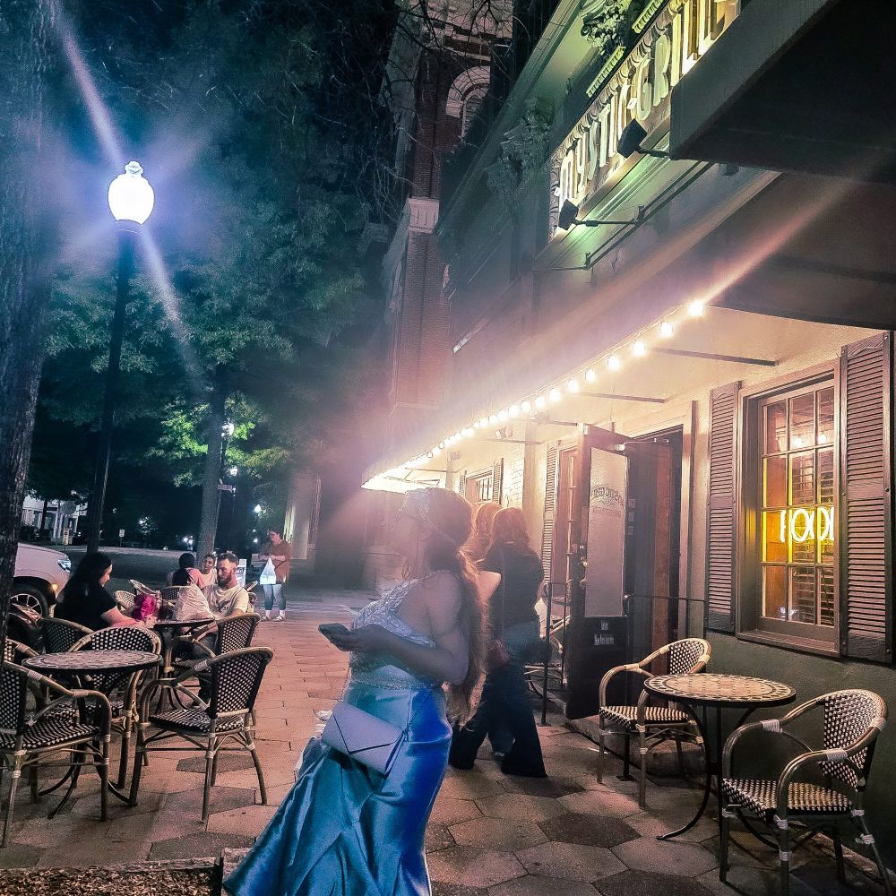 delightfulymad.bsky.social