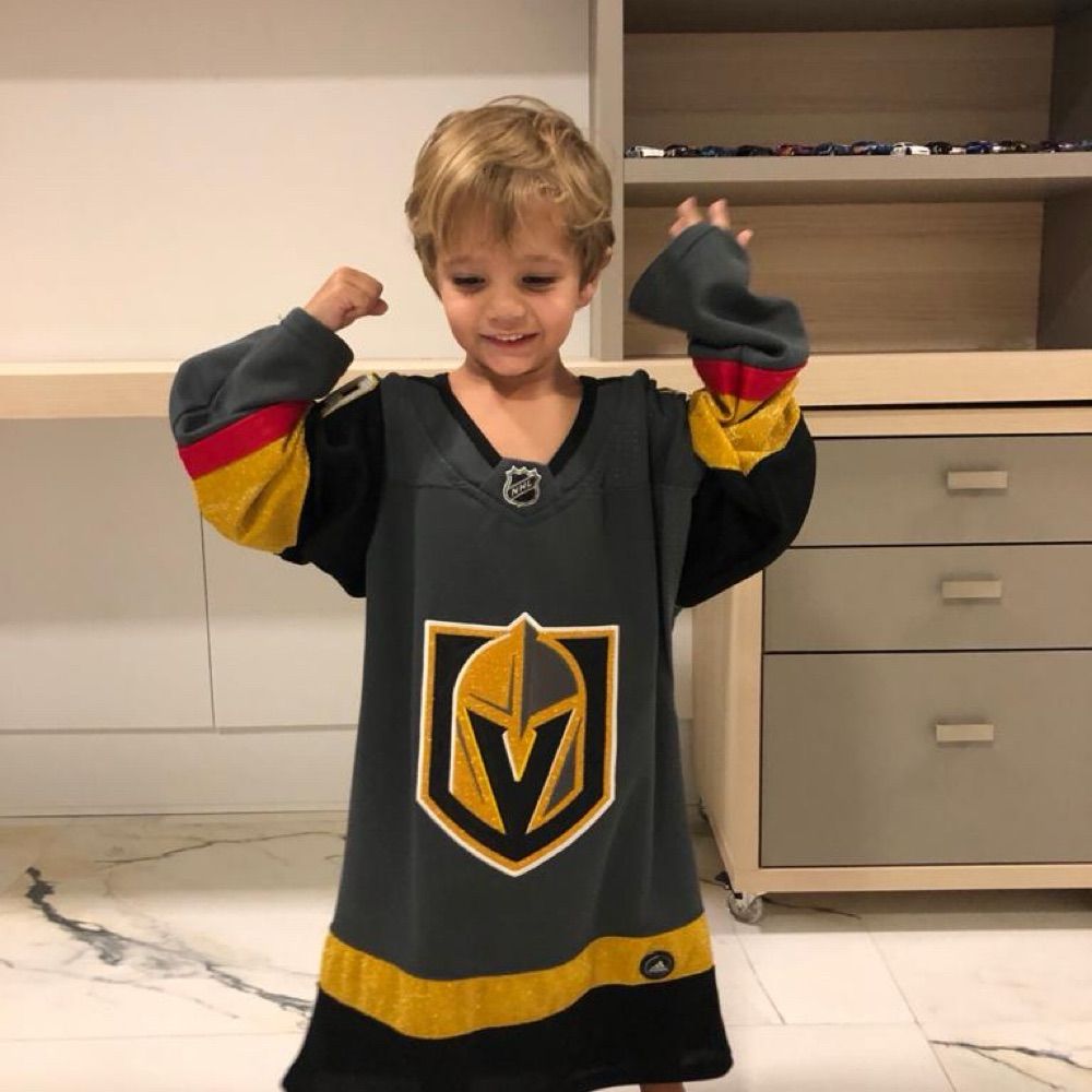 Melina 👸🏼⟭⟬🏒