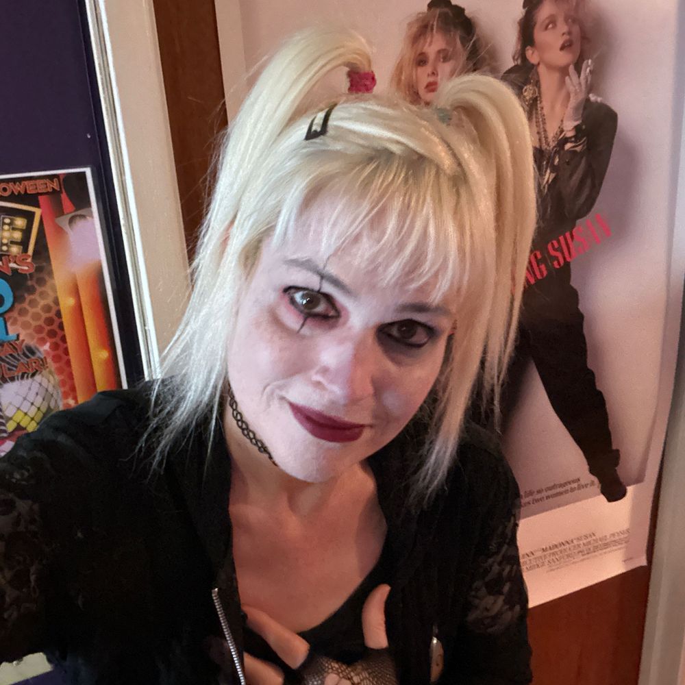 Sherilyn Connelly