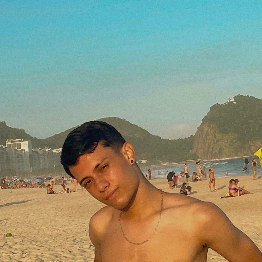 Victor Andrade