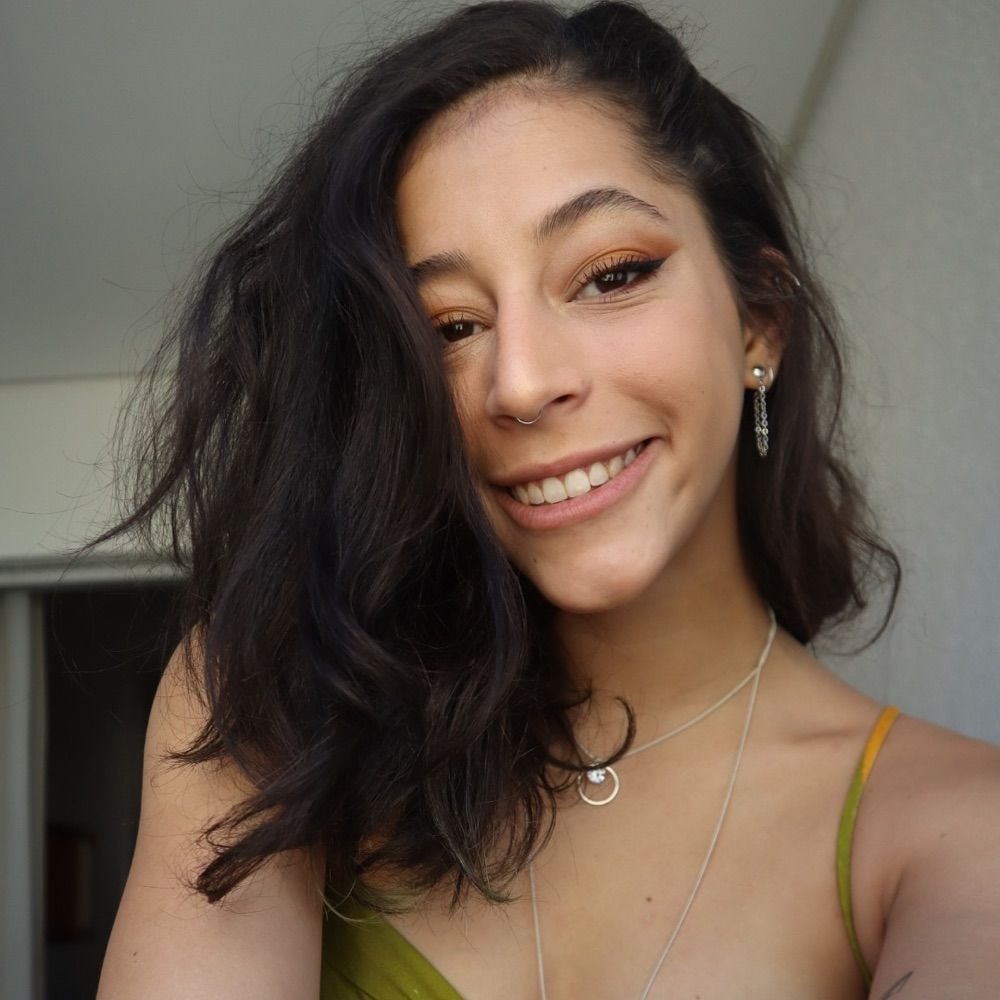 laila ainda está de luto pelo twitter